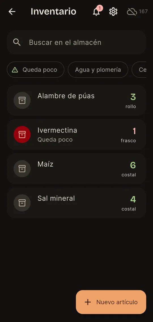 Inventario: alambre de púas, ivermectina marcada como queda poco, maíz y sal mineral